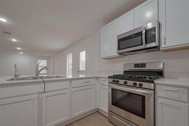 Foto del edificio - 24119 Maple Turn Ln