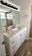 Building Photo - 180 Turtle Lake Ct