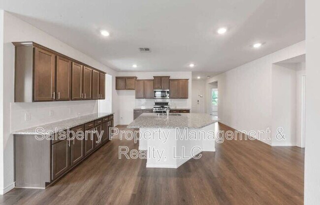 Foto del edificio - 503 Willow View Way