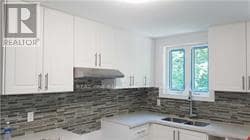 Building Photo - 212 Cummer Ave