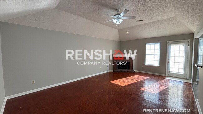 Foto del edificio - 1164 Breezy Valley Dr