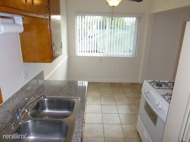 Foto del edificio - 525 1/2 San Francisco Ave