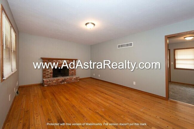 Foto del edificio - Beautiful Home in Blue Springs-Available NOW!!