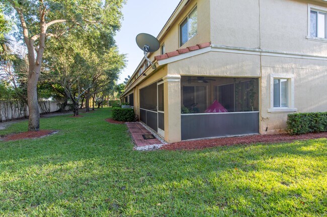 Building Photo - 1011 Arezzo Cir