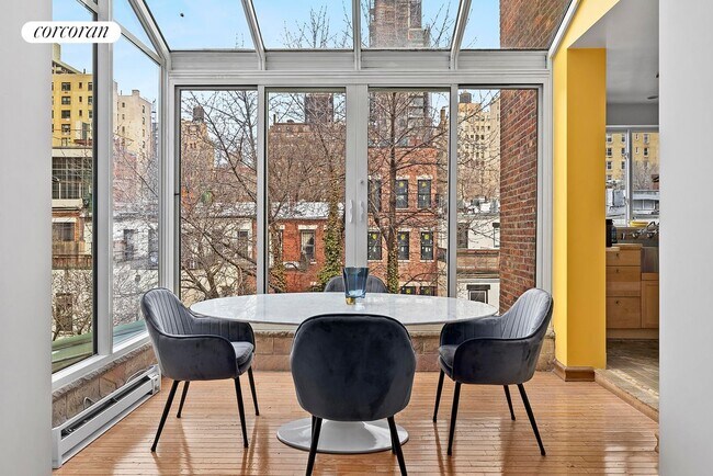 Building Photo - 35 W 94th St