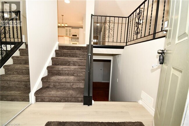 Photo du bâtiment - 118 Taylor Ave