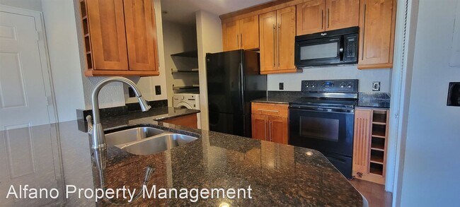 Foto del edificio - 1 br, 1 bath House - 390 Lake Placid Ct. U...