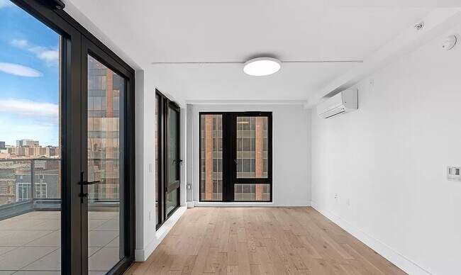 Building Photo - 60 W 125th St