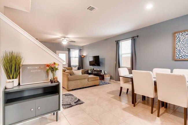 Building Photo - 11707 Prado Ranch Blvd