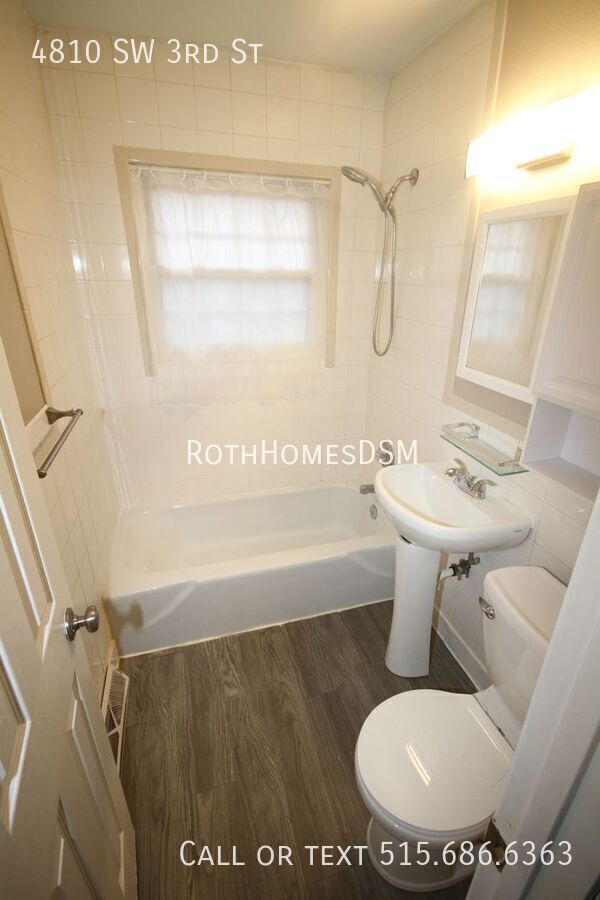 Foto del edificio - 4810 SW 3rd St