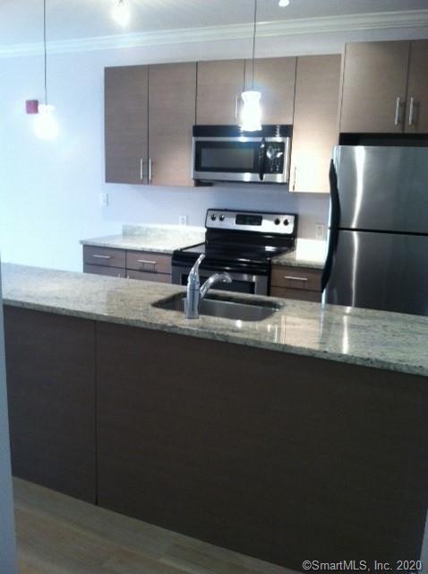 Foto del edificio - 100 Prospect St