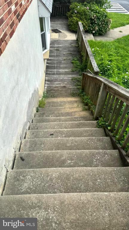 Foto del edificio - 610 S Cedar Ln