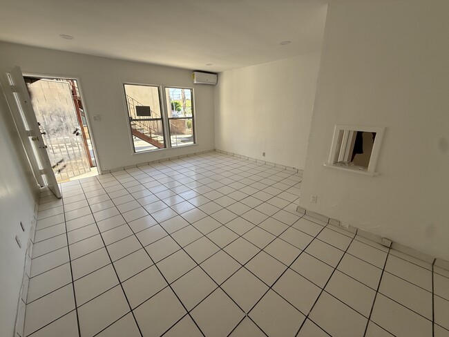 Building Photo - 7347 Bakman Ave