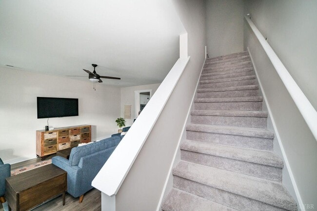 Foto del edificio - 16 Villa Ct