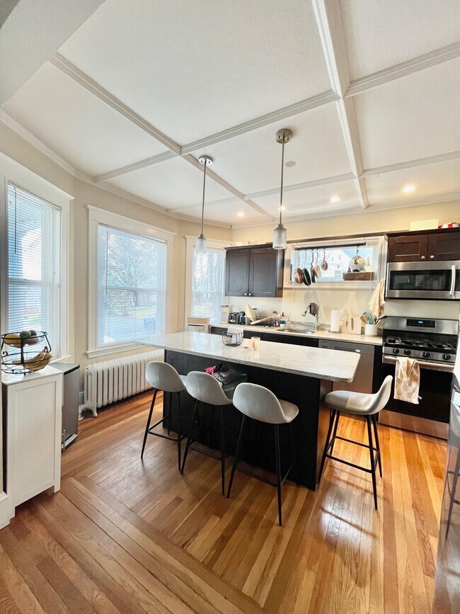 Building Photo - 3 Glenley Ter