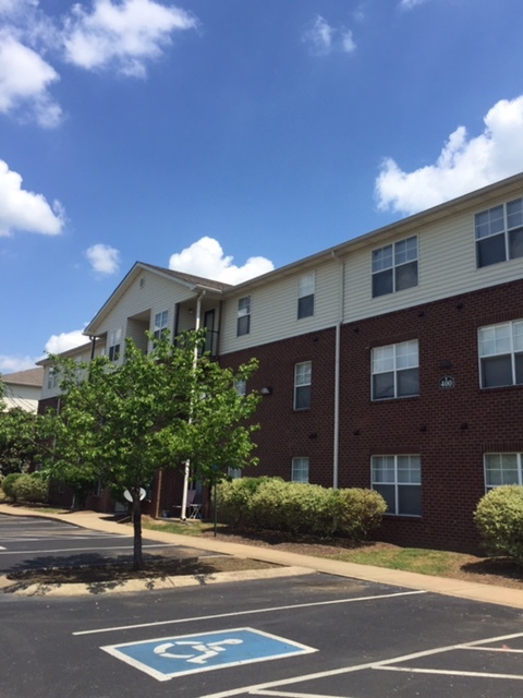 Hallmark Apartments - 600 Hallmark Dr Columbia, TN | Apartments.com