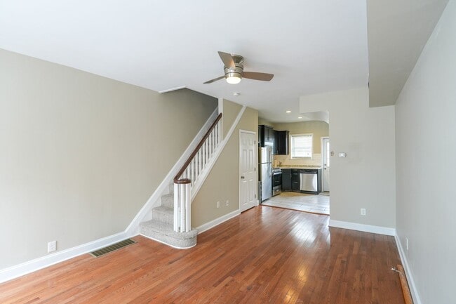 Building Photo - Cozy 3 Bed in Whitman