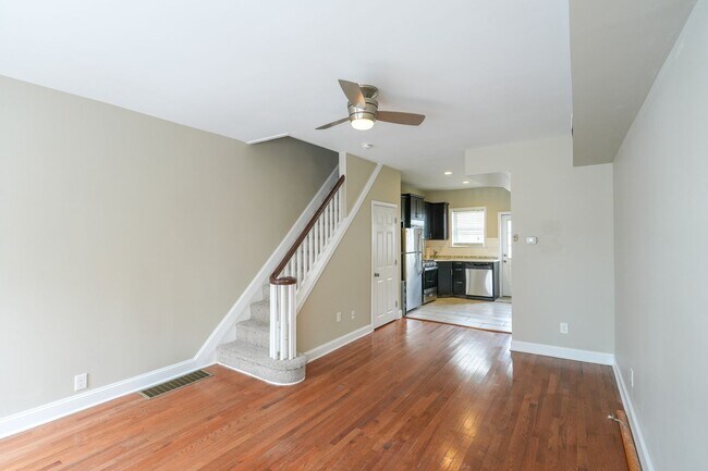 Photo - Cozy 3 Bed in Whitman House
