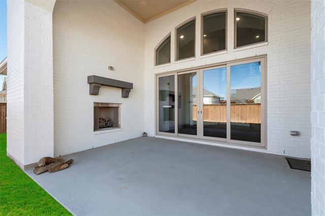 Building Photo - 14220 Greenside Dr