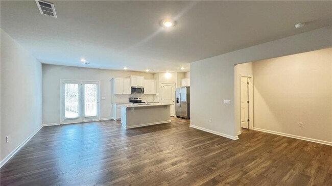 Foto del edificio - 405 Stoneybrook Dr