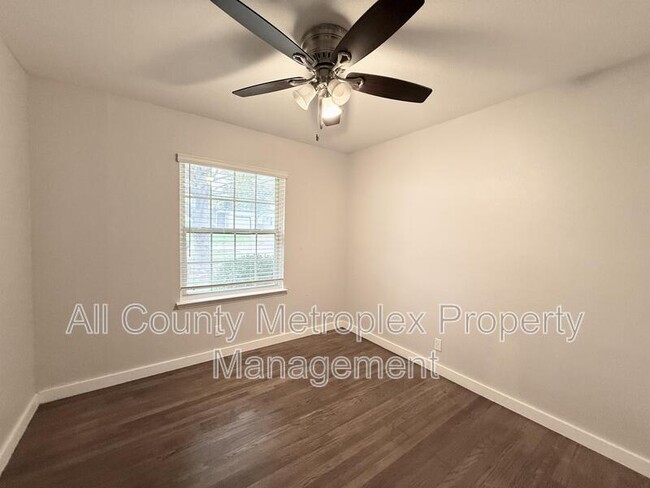 Building Photo - 2577 Brandywine Dr