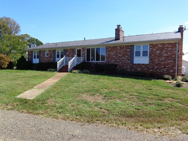 Photo - 9839 Lees Mill Rd Apartment