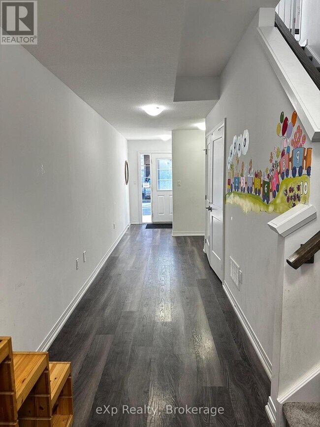 Photo du bâtiment - 575 Woodward Ave