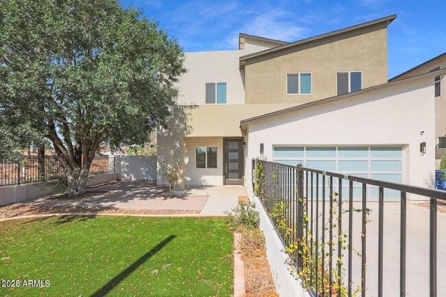 Foto del edificio - 3102 N 37th St