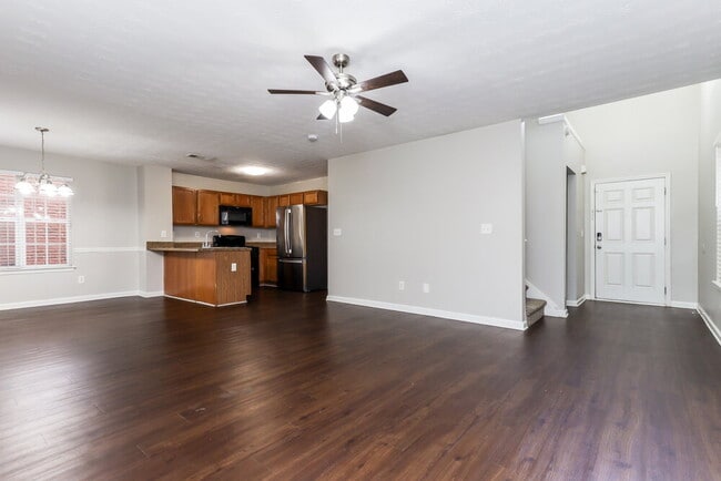 Building Photo - 1114 Dunaway Dr