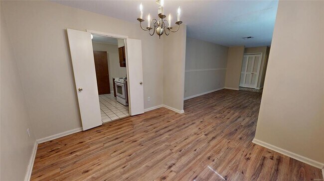 Foto del edificio - 2112 Cottingham Dr