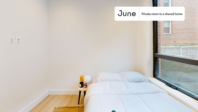 Building Photo - Room in Shared 4 bed/2 bath home in Dupont Circle