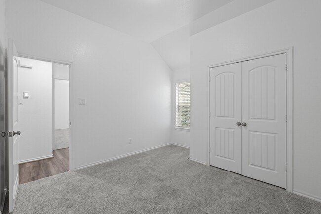 Foto del edificio - 25702 Bottlebrush Sedge St