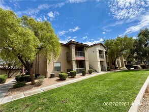 Building Photo - 8000 W Badura Ave