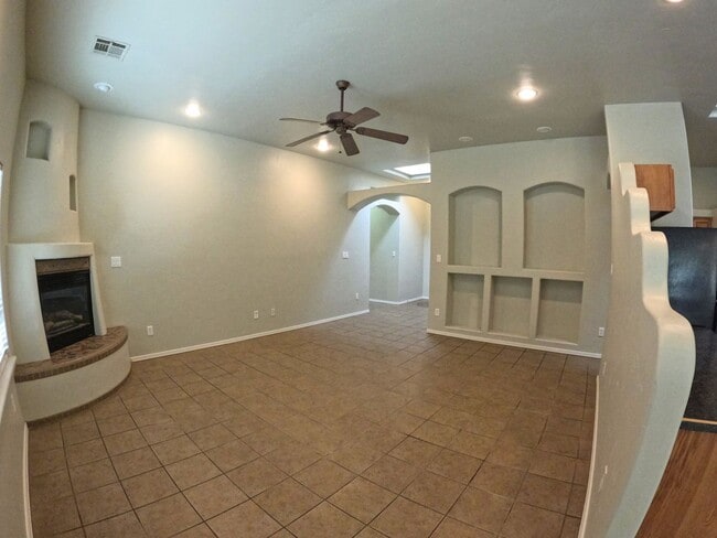 Foto del edificio - 2210 Dakota Dr