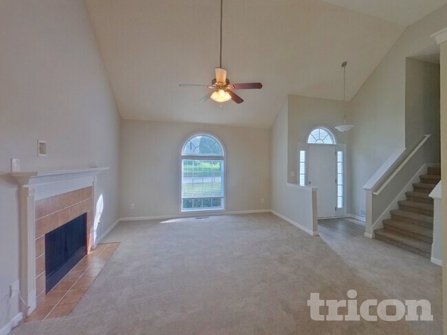 Foto del edificio - 7222 Brittany Way