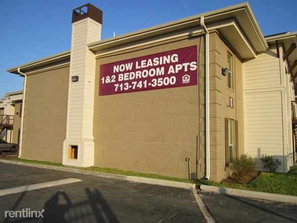 Building Photo - 4001 Corder St