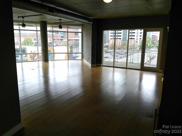 Foto principal - 505 E 6th St