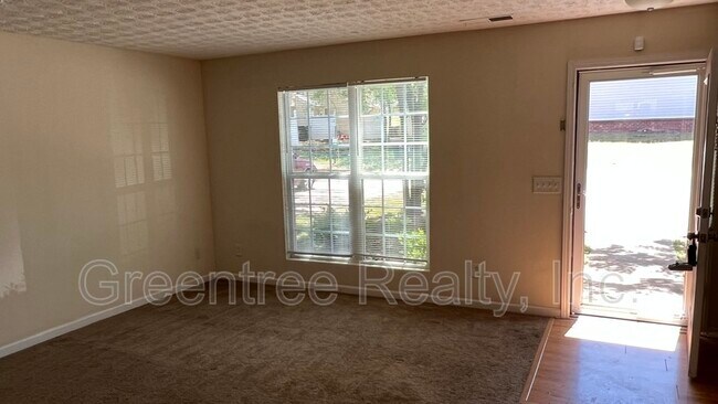 Foto del edificio - 2075 Grove Way