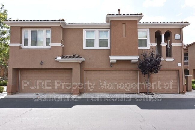 Building Photo - 12737 Savannah Creek Dr