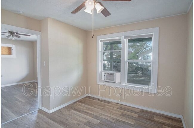 Photo - 342 Vine St House