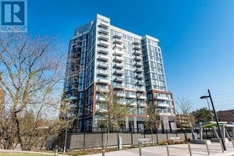 Building Photo - 2088 James St