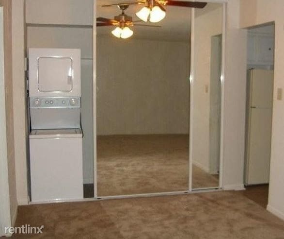 Building Photo - 1 br, 1 bath  - 711 Holiday Dr # 2659