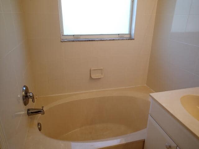 Building Photo - 1011 Pipers Cay Dr