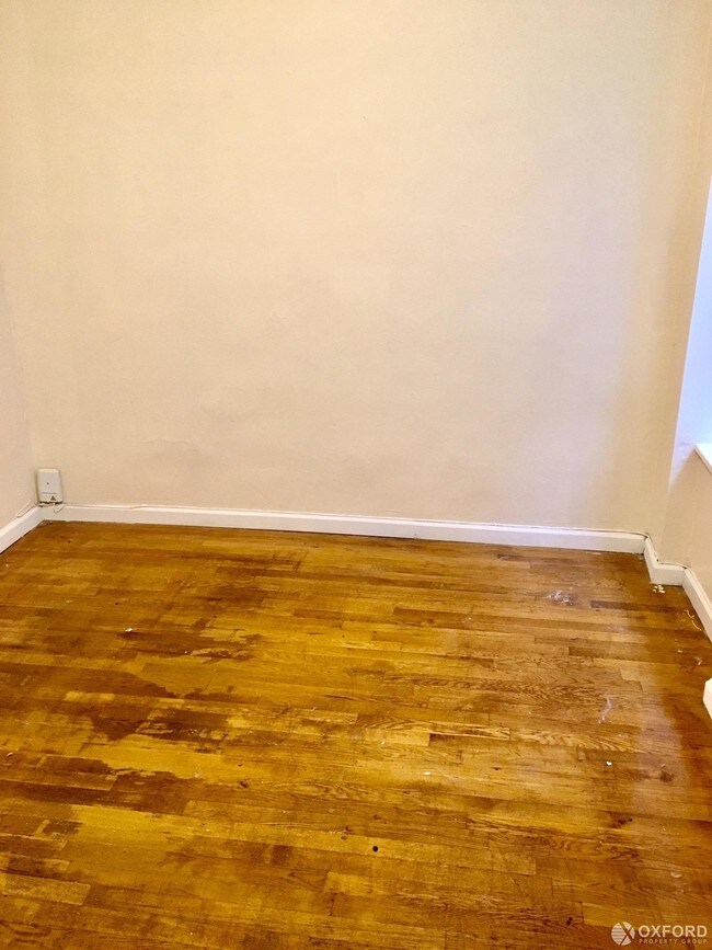 Building Photo - 206 West 109th Street