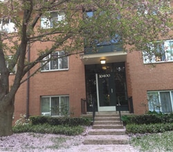 Building Photo - 10400 Rockville Pike