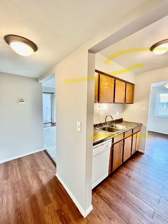 Building Photo - Modern 2-Bedroom Apartments in Crown Point, IN – Pet Friendly!