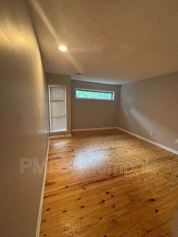 Building Photo - 3981 Grahamdale Cir