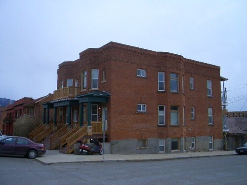 Building Photo - 112 S Alabama St