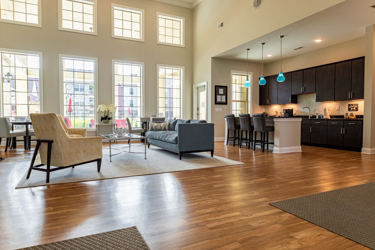 Foto principal - Revere at Spring Hill