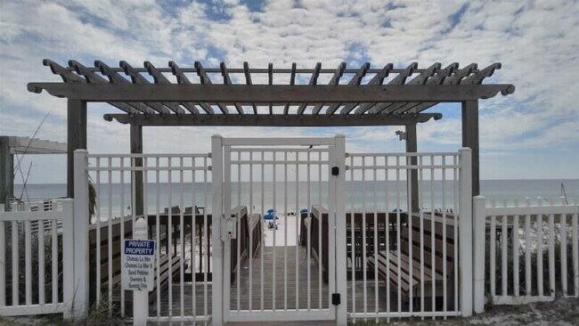 Building Photo - 3755 Scenic Hwy 98